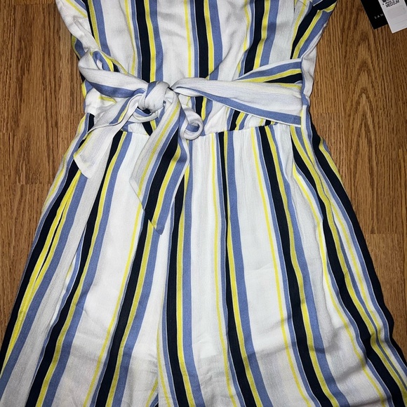 Jumpsuit - Picture 3 of 5